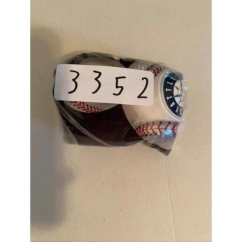 Ralph Marlin Seattle Mariners Curve Ball MLB Necktie Black Baseball 2003 251355